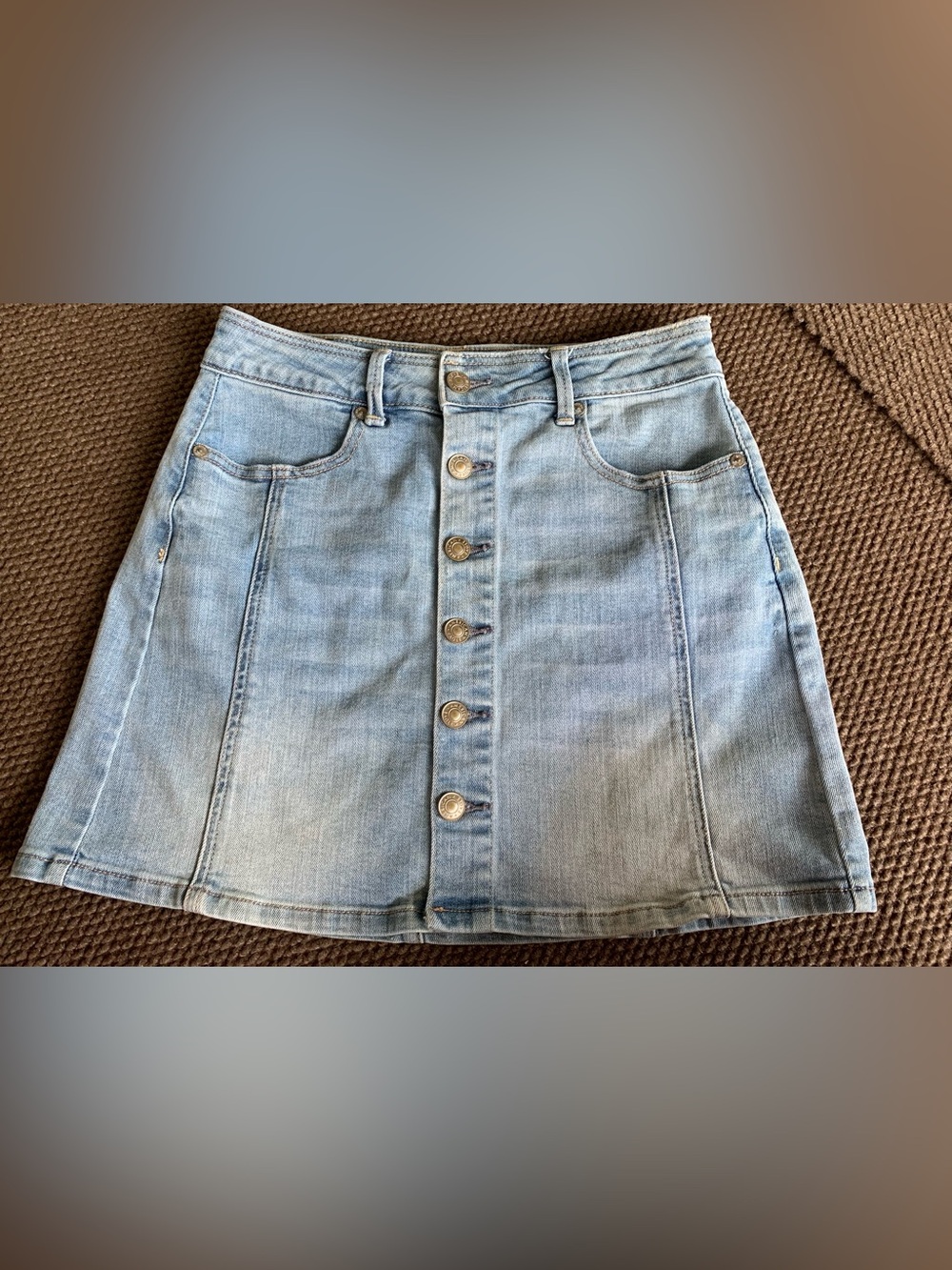 American Eagle Outfitters Light Blue Button-Front Denim Skirt